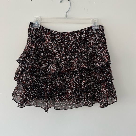 Xhiliration Floral Mini Skirt - Picture 3 of 5